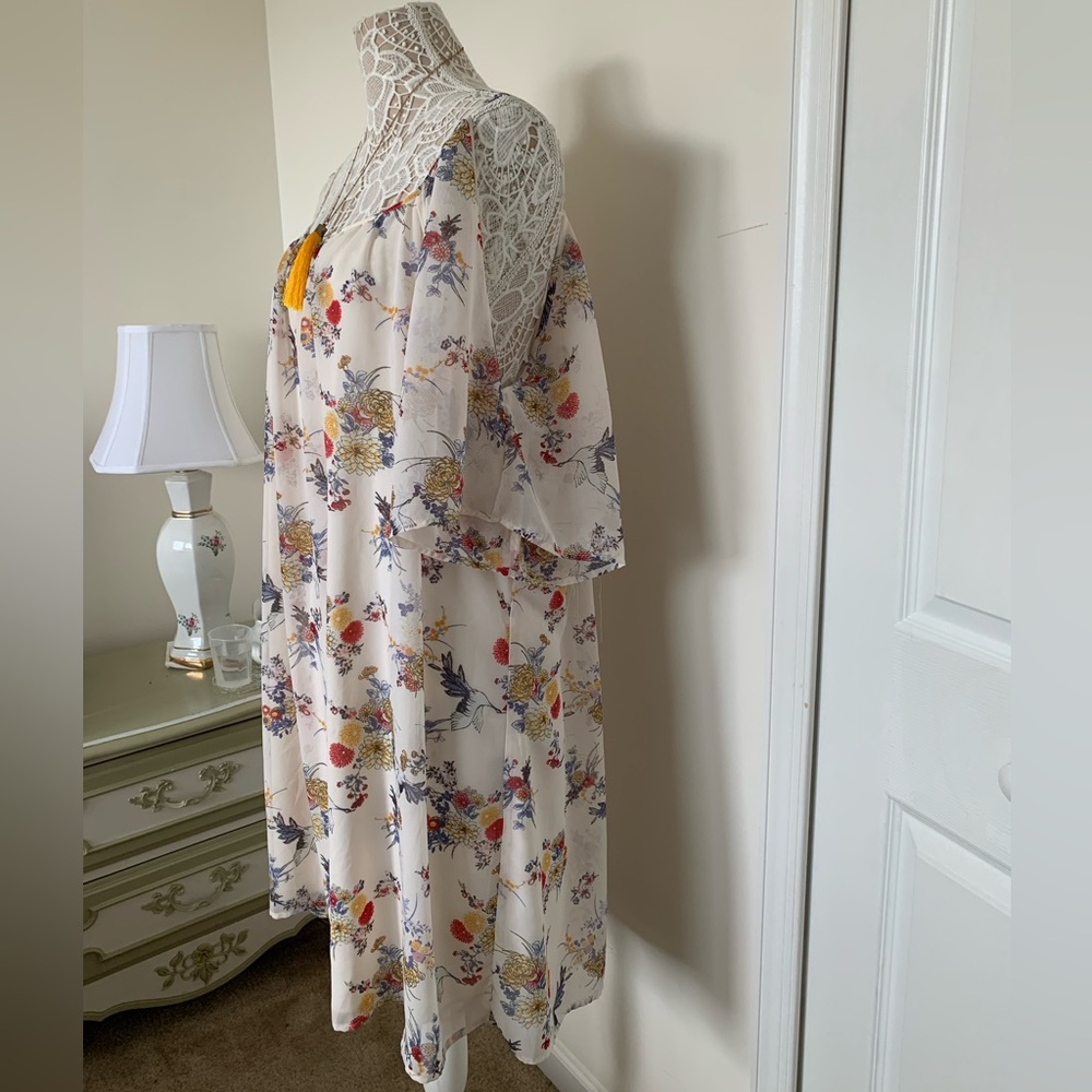 EUC Bailey Blue Sheer Spring Floral Cold Shoulder Dress & Necklace Plus Size 3X - Picture 6 of 11